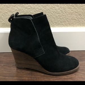 Lucky Brand Ankle Bootie
